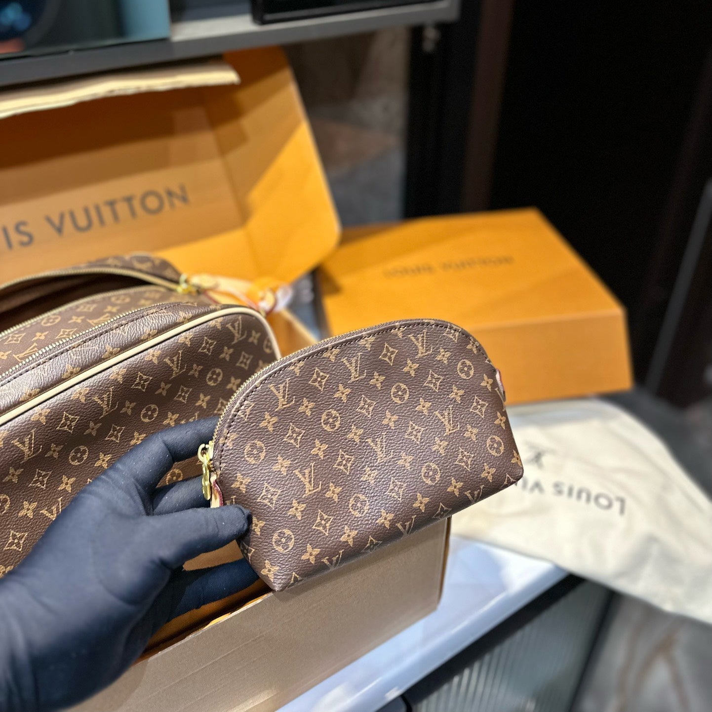 Dopp Kit toiletry bag 1824042606