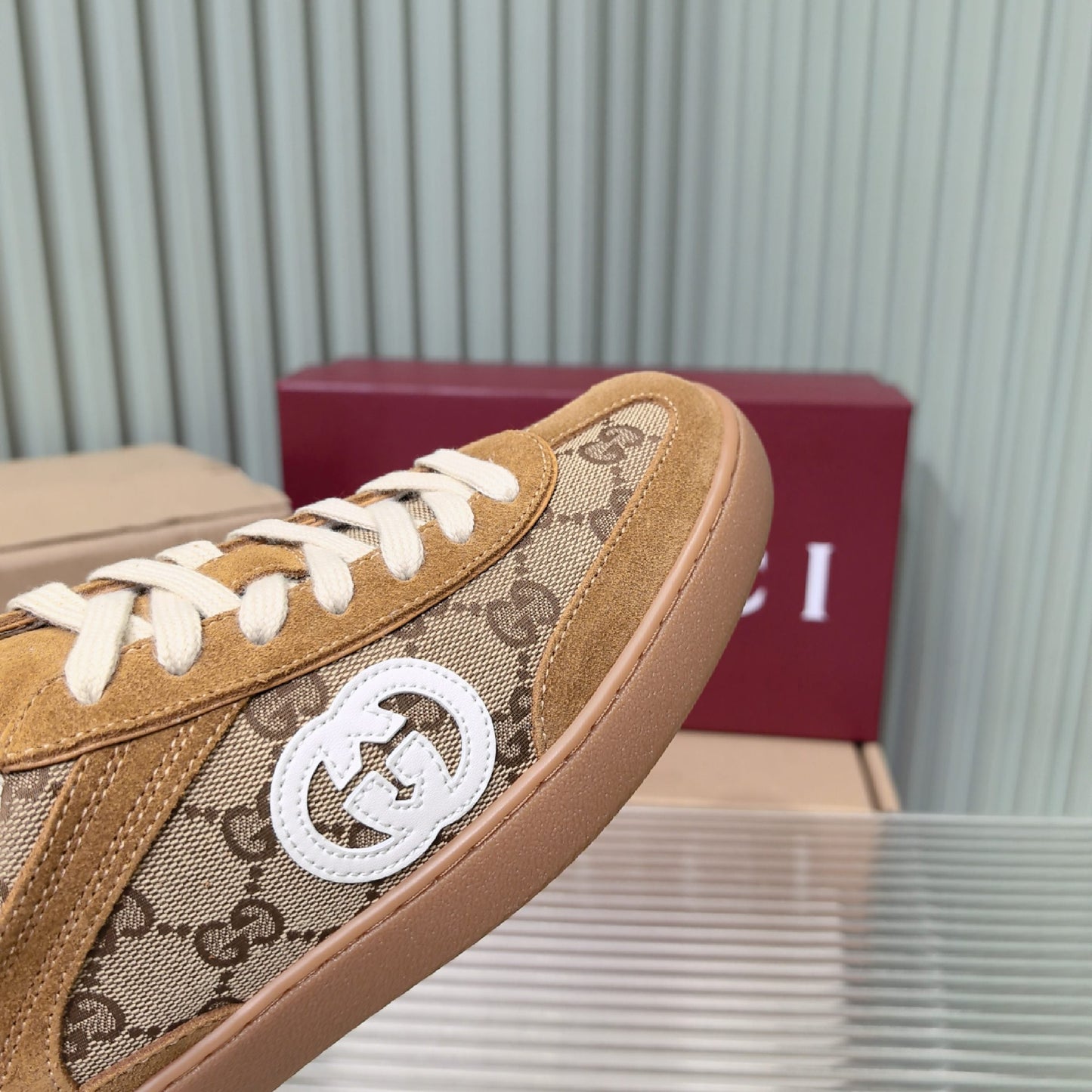 GG Interlocking G74 Dexun shoes 1825040102