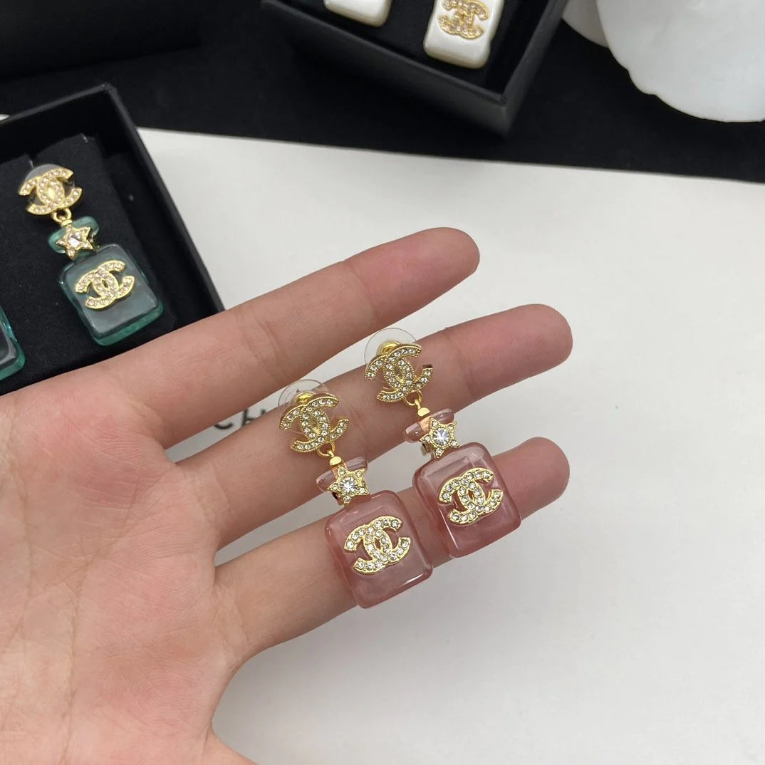 New Enamel Earrings With Heart-shaped Earrings 1024010312