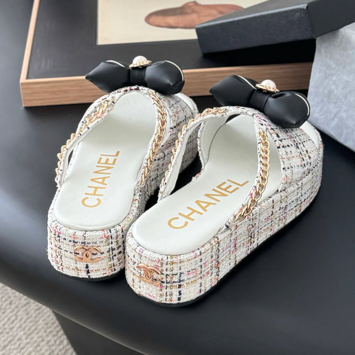 New thick bottom casual sandals 1025031915