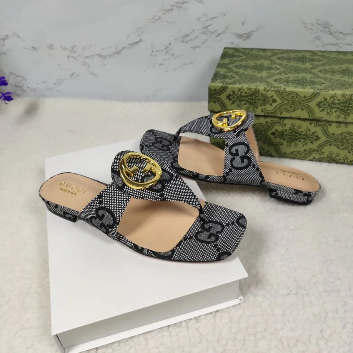 Fashion Trend Canvas Flat Heel Sandals 1024042621