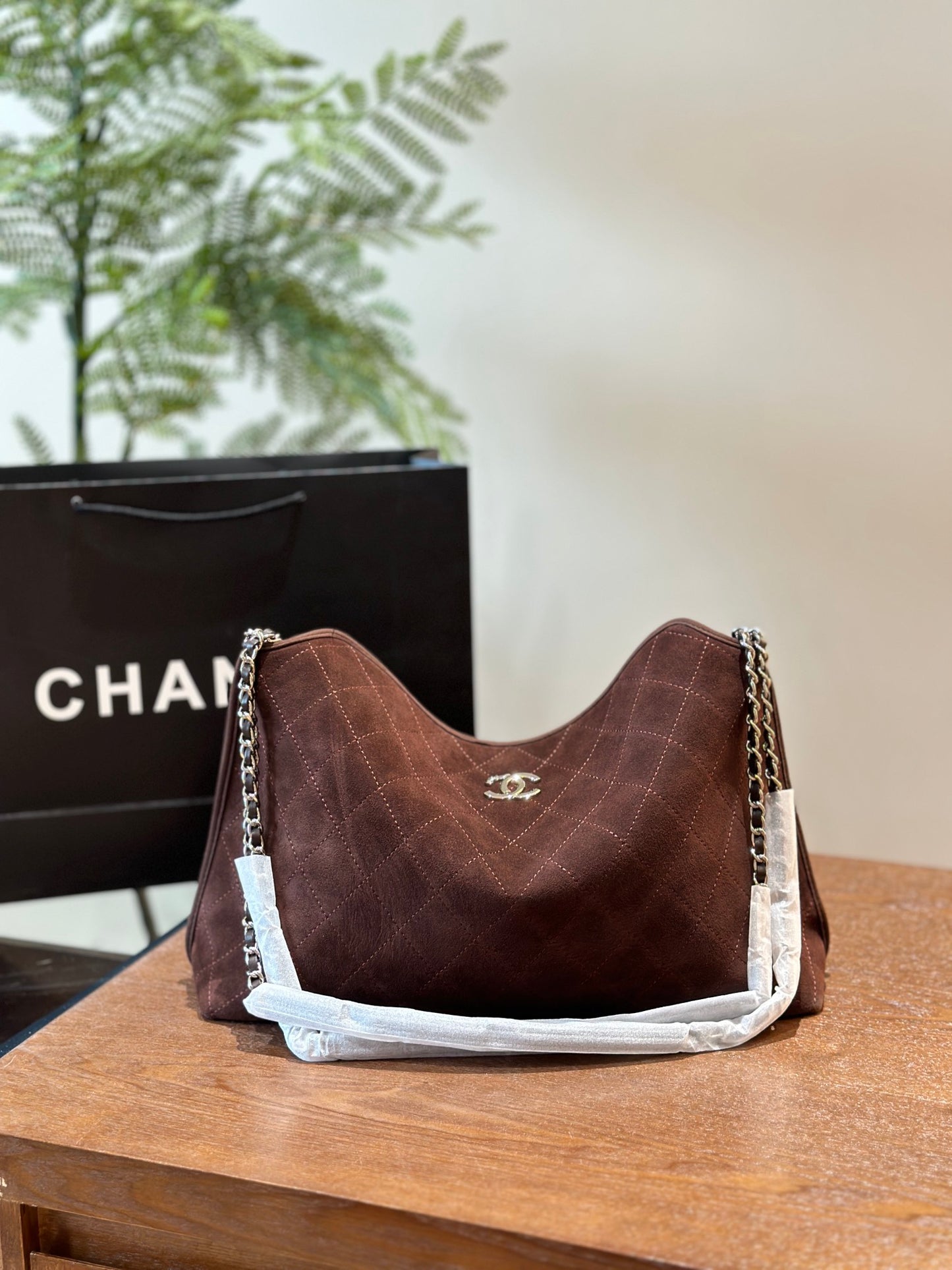 CNL VINT AGE HOBO 1825042907