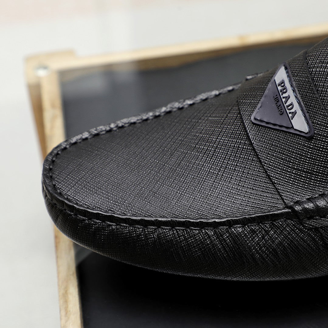 New fashion and versatile business loafers 1024040108