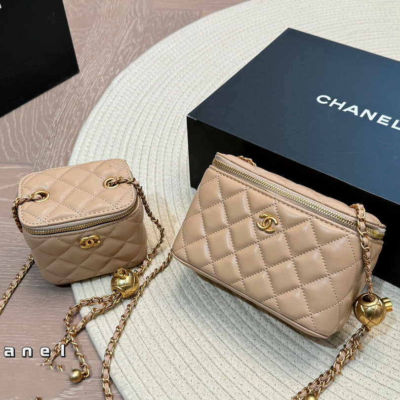 CNL Golden Ball Cosmetic Bag 1824092509