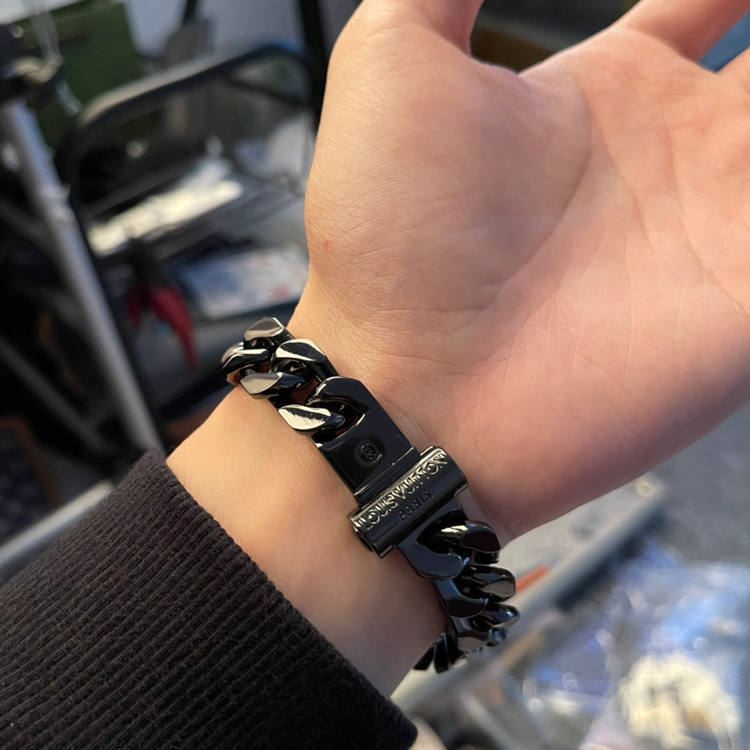 Black Metal Cuban Bracelet XC0823101601