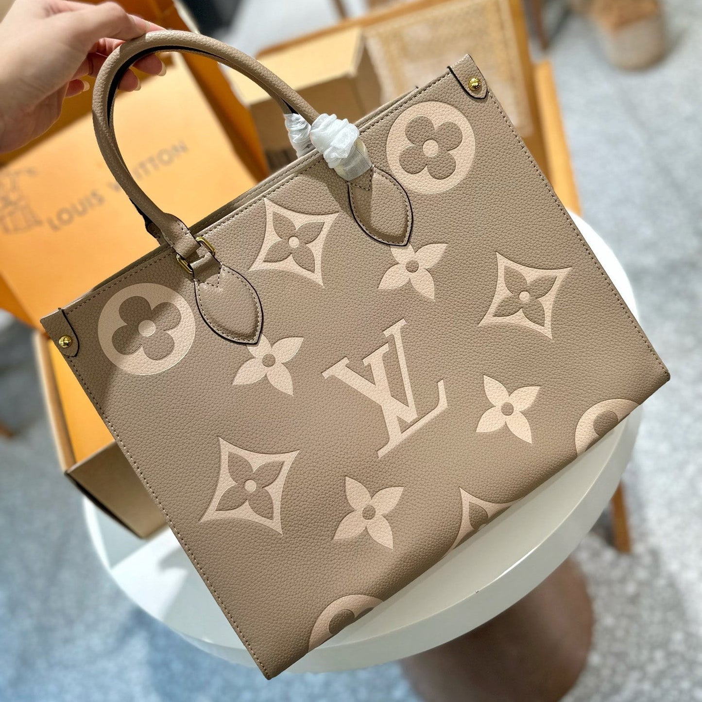 Handmade Bicolor Empreinte Leather Handbag On the Go