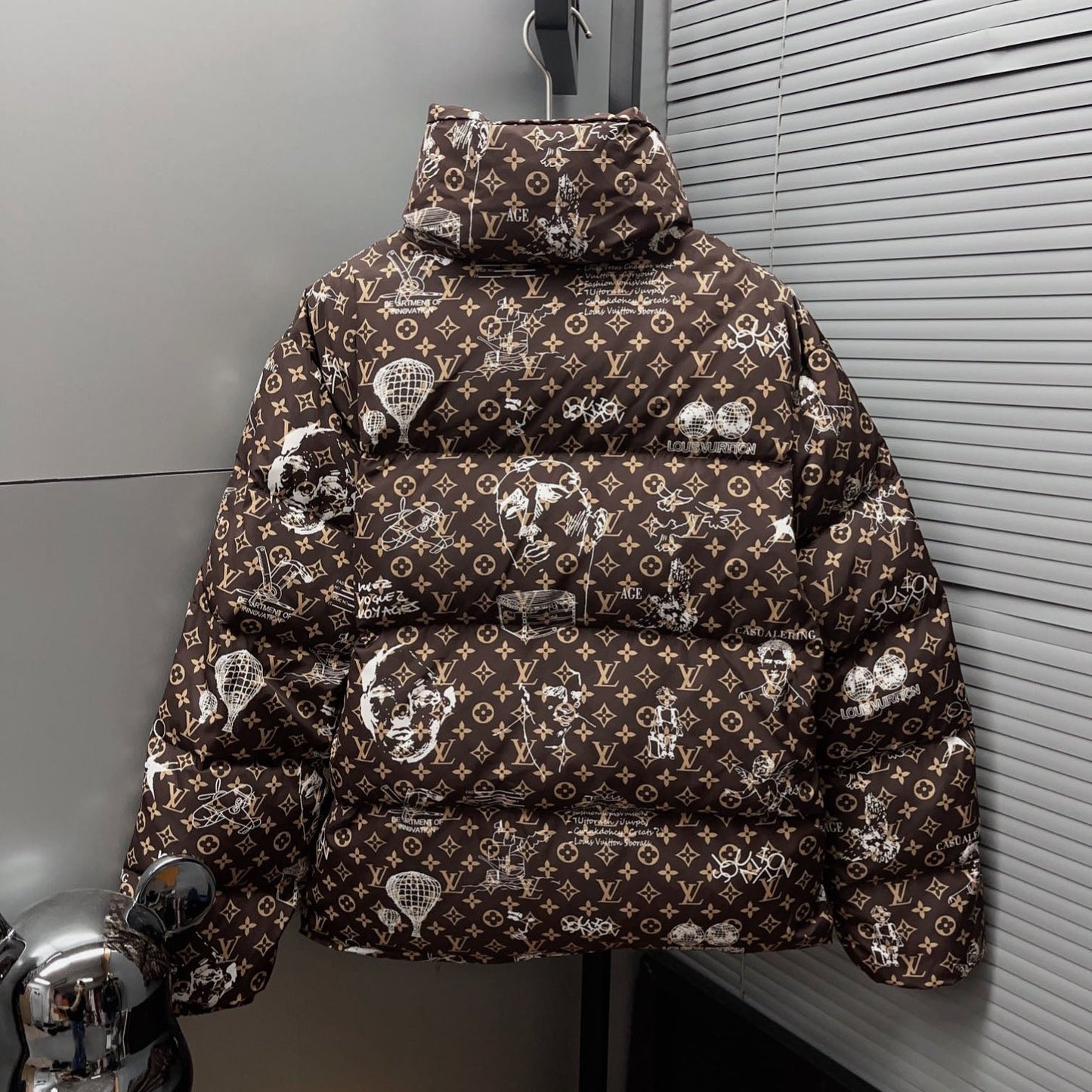 LV Graffiti down cotton jacket 1824093004