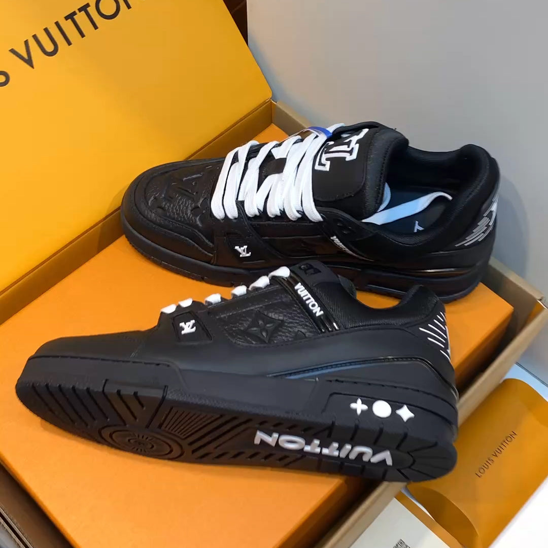 L Trainer Sneakers 1824090901