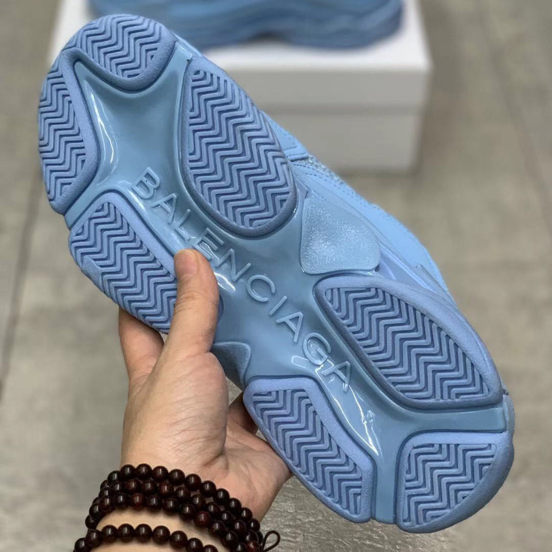 Triple-s Vintage Sneakers XC1823082302