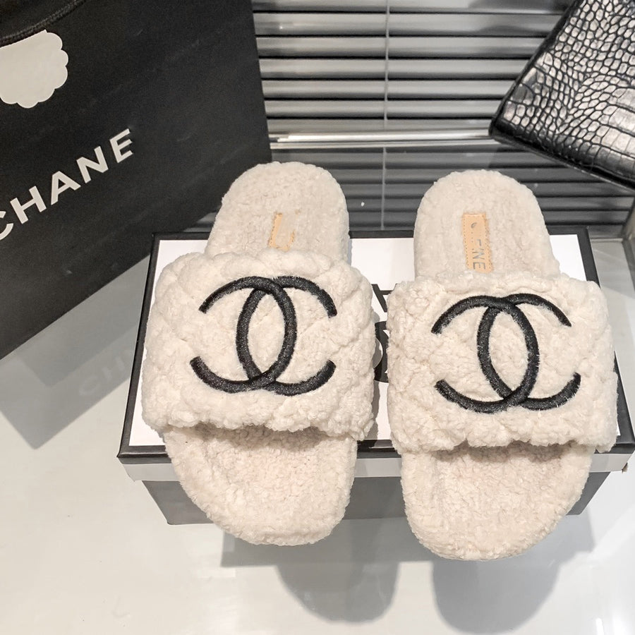 Rhombus Embroidery Fur Slippers
