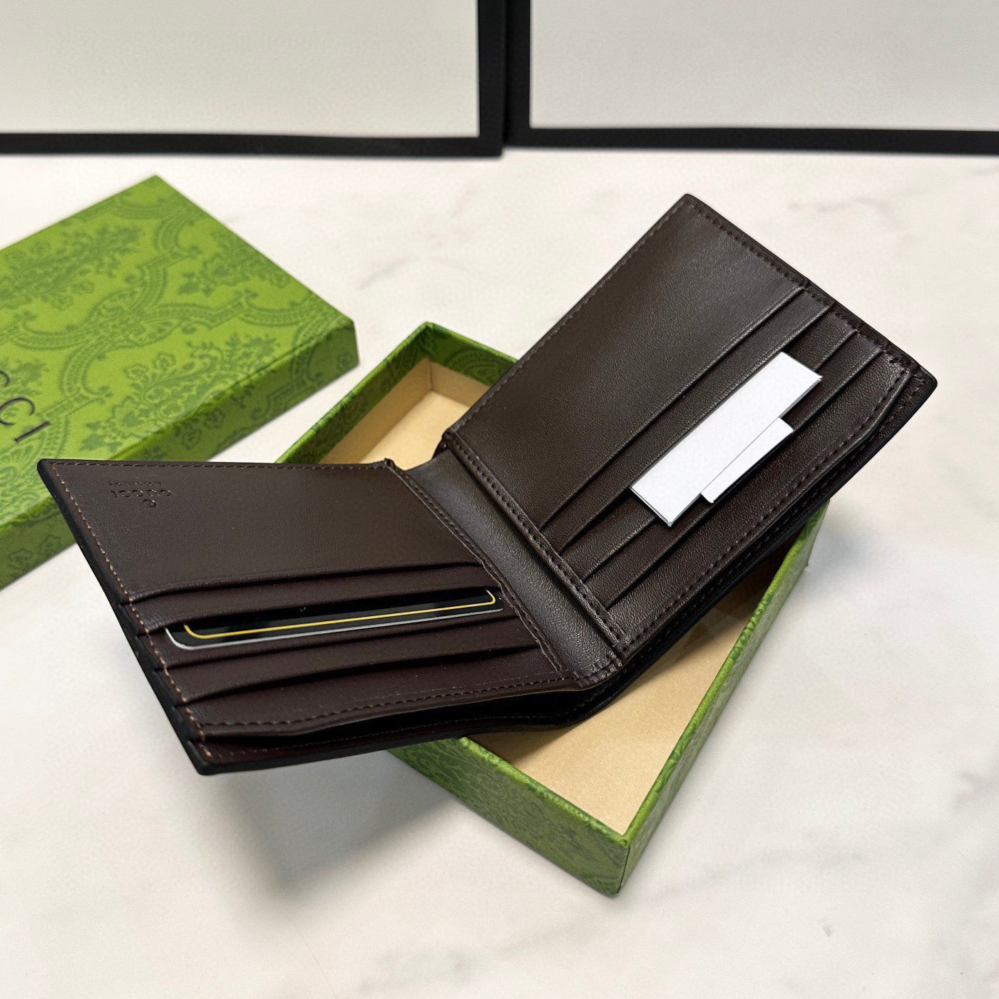 Classic Bee Luxury Multifunctional Wallet