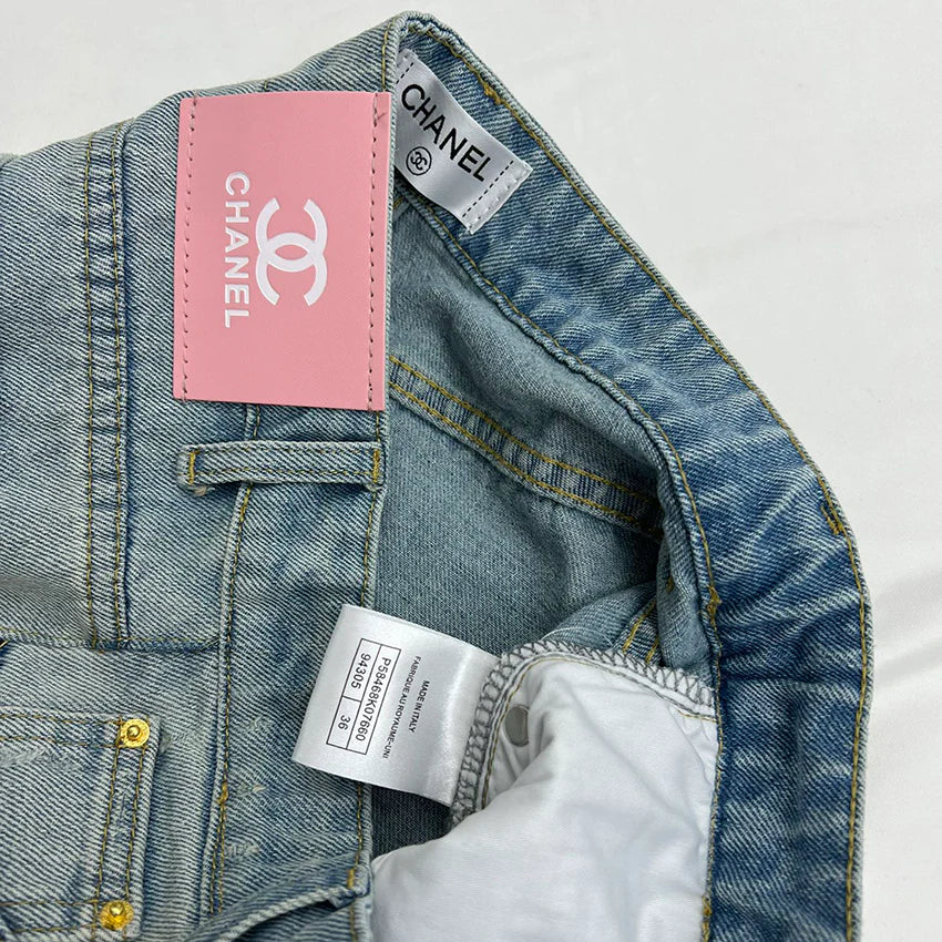 New fashion ripped patchwork printed shorts 1024052801