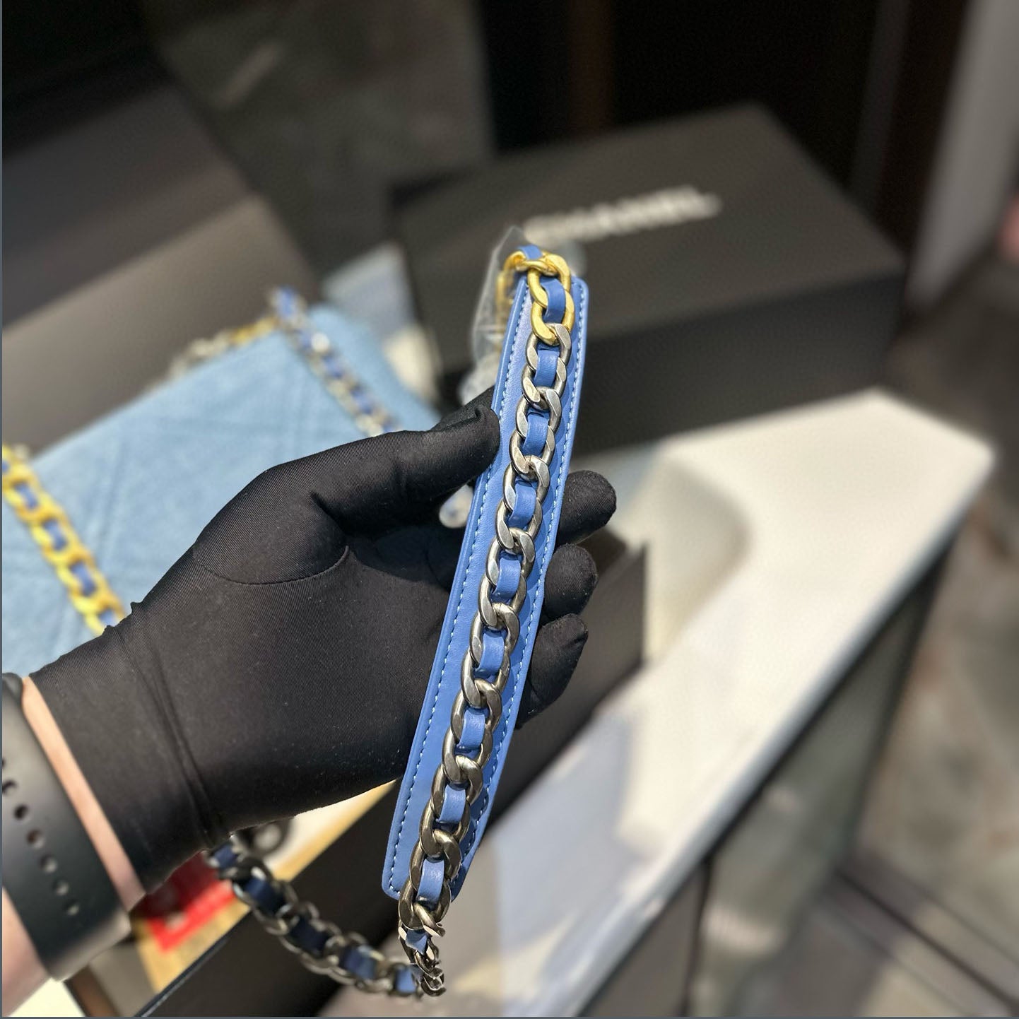 CHL 24 Spring Show Shoulder Bag XC24100303