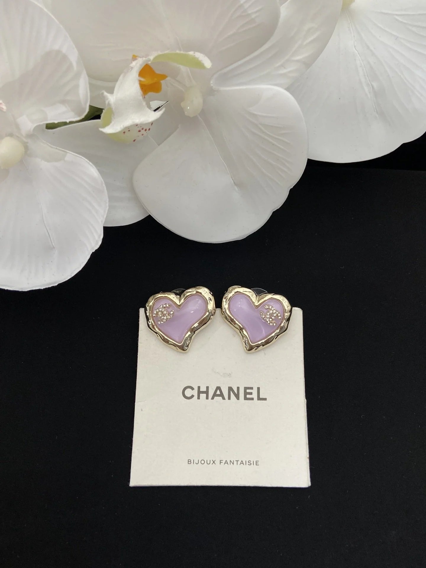 New Enamel Earrings With Heart-shaped Earrings 1024010312