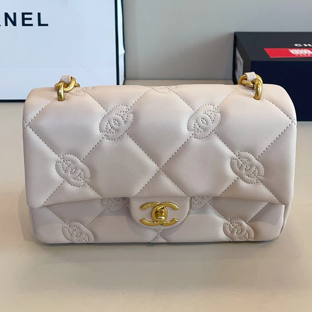 Luxury and fashion versatile shoulder bag 1025032001