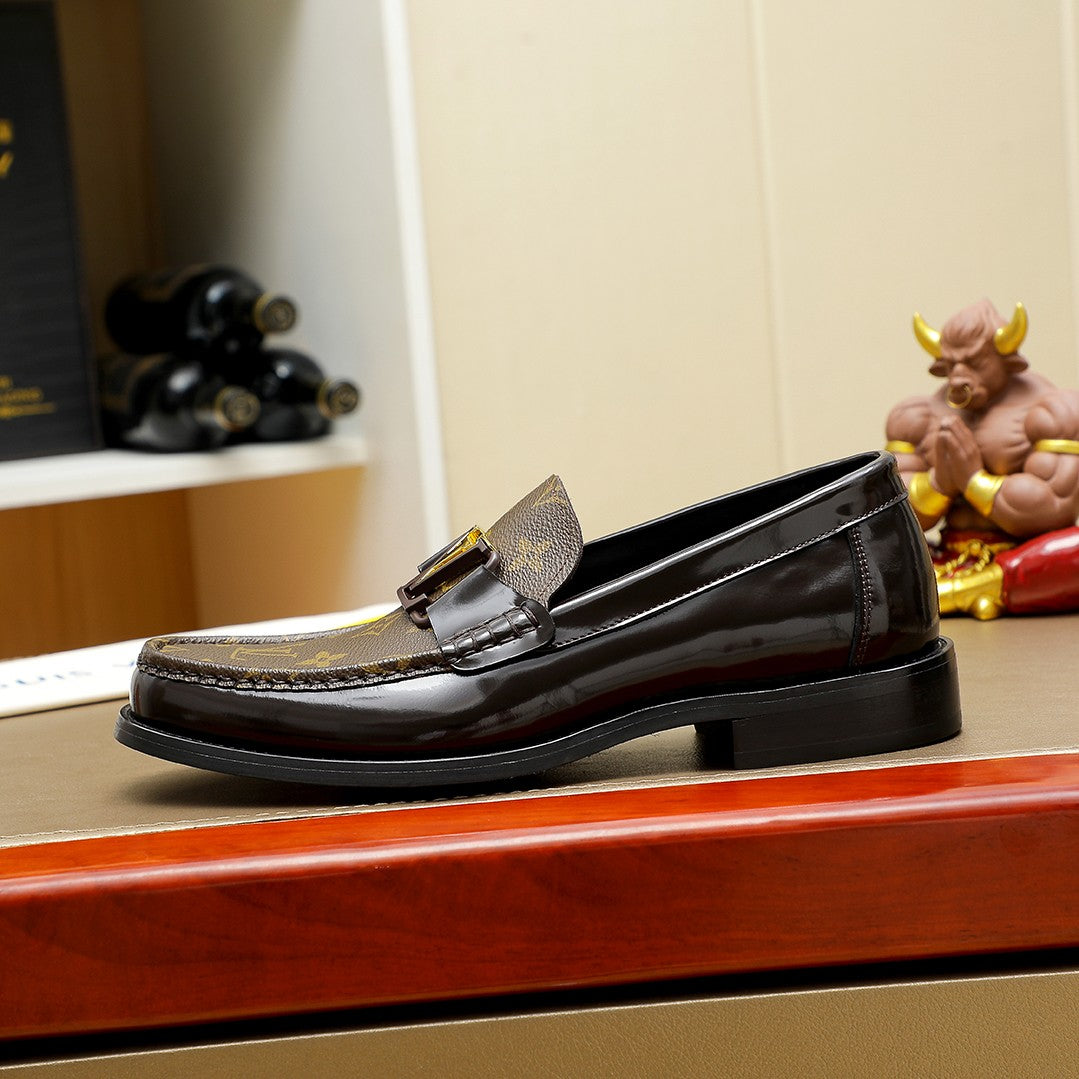 LV Men's Loafer 1824102219