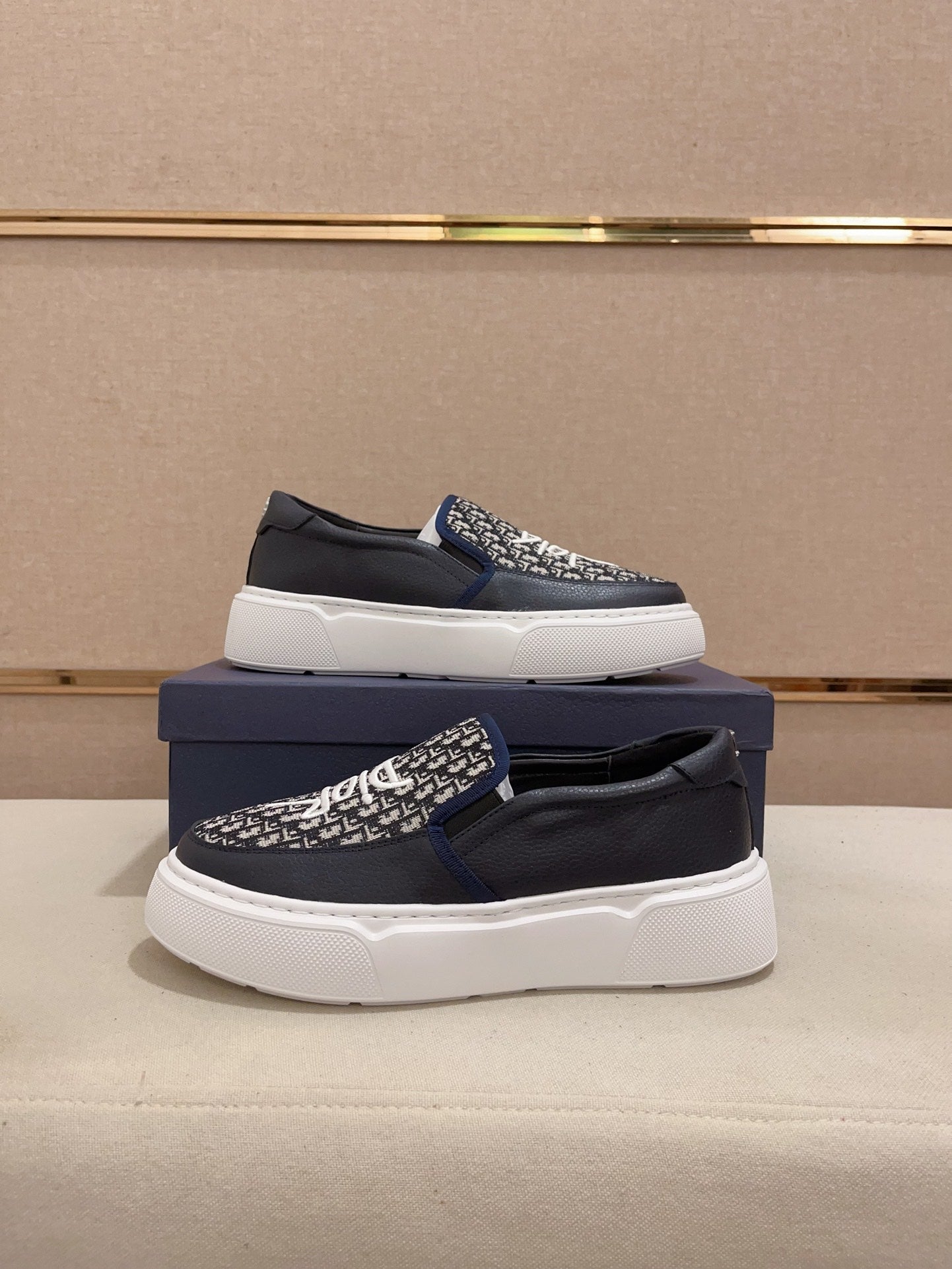 CD Sneaker 1825052702