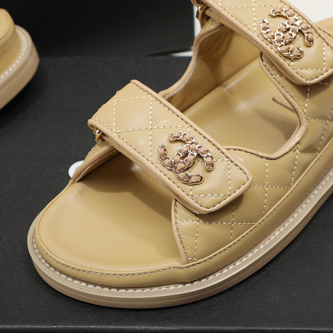 CLN Leather Sandals 1825050702