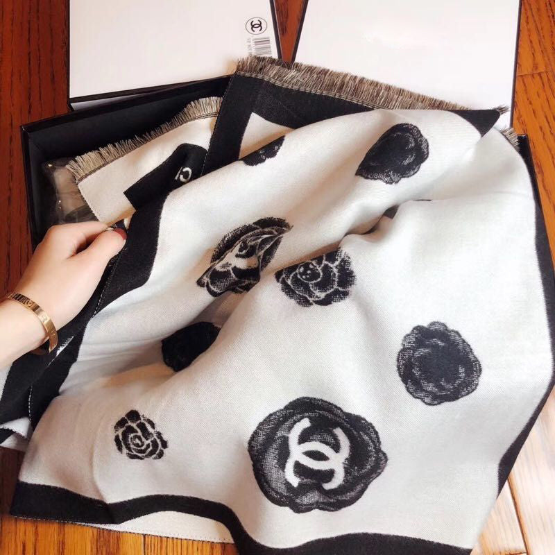 Fashion thick fringed shawl PD1023080129