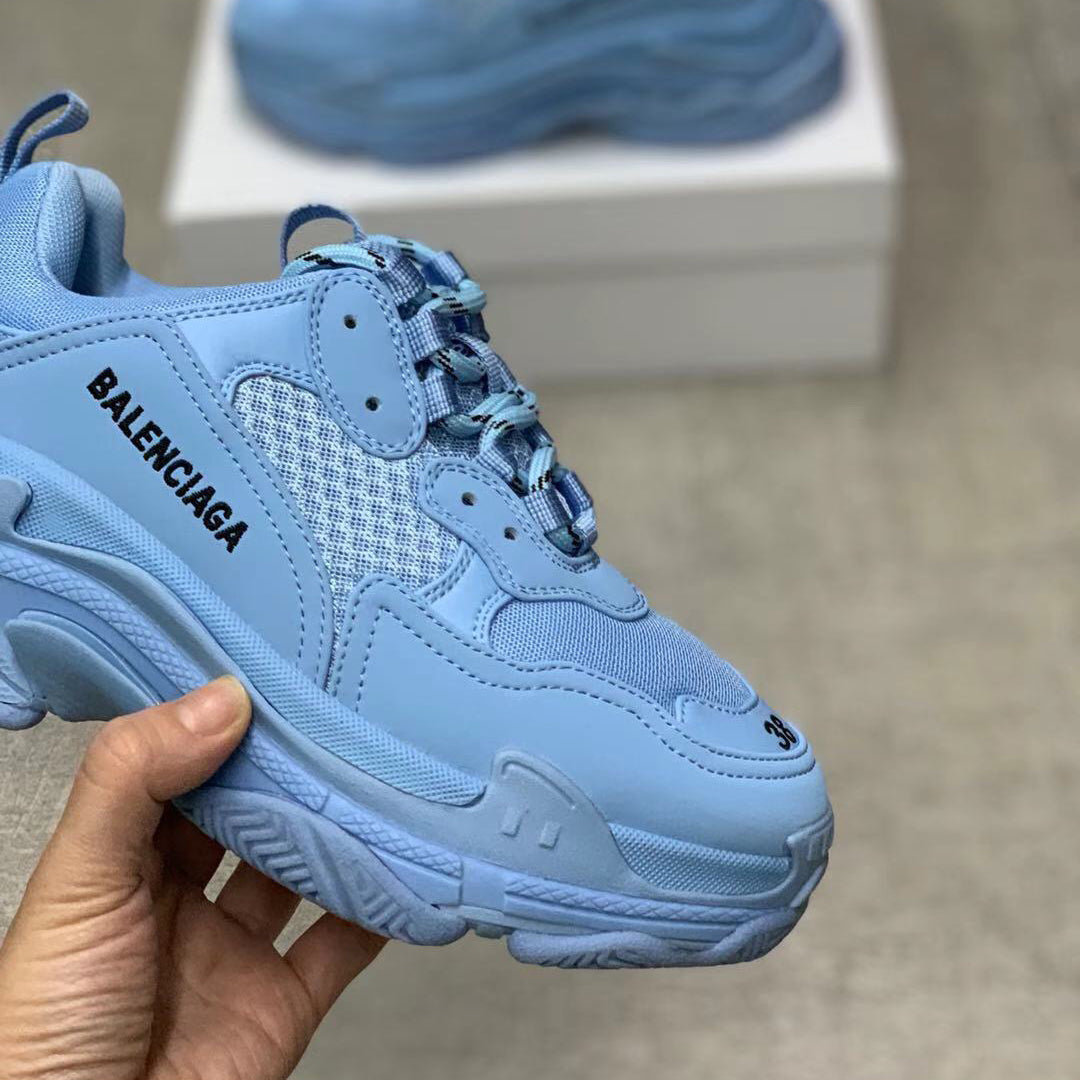 Triple-s Vintage Sneakers XC1823082302