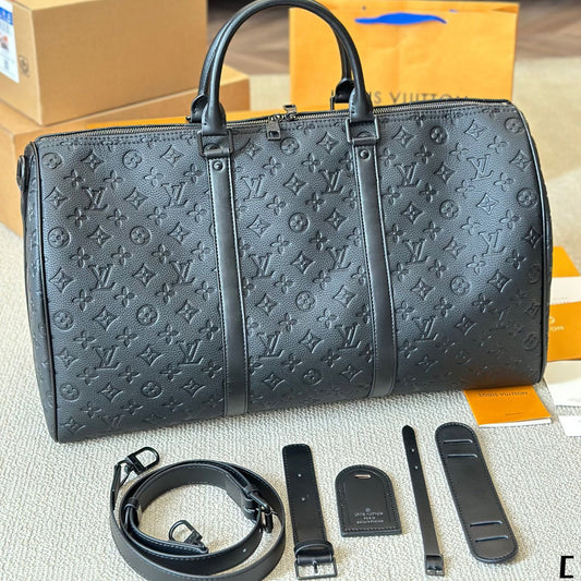 Embossed Travel Bag 1824031909