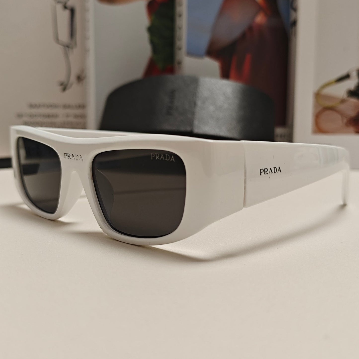 24 new unisex retro rectangular integrated sunglasses 1824042404