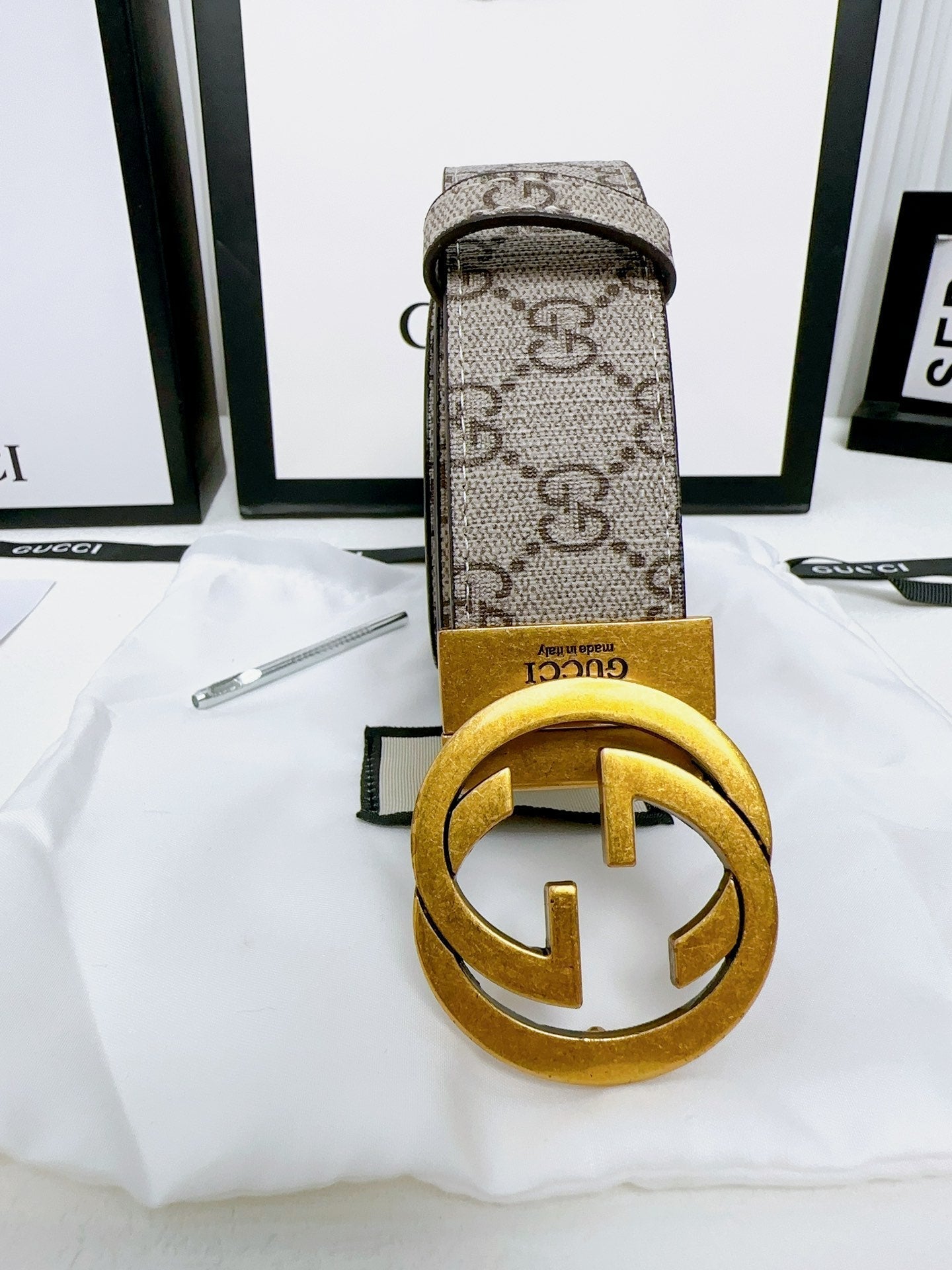 Presbyopic Bronze Double G Belt XC0823101303