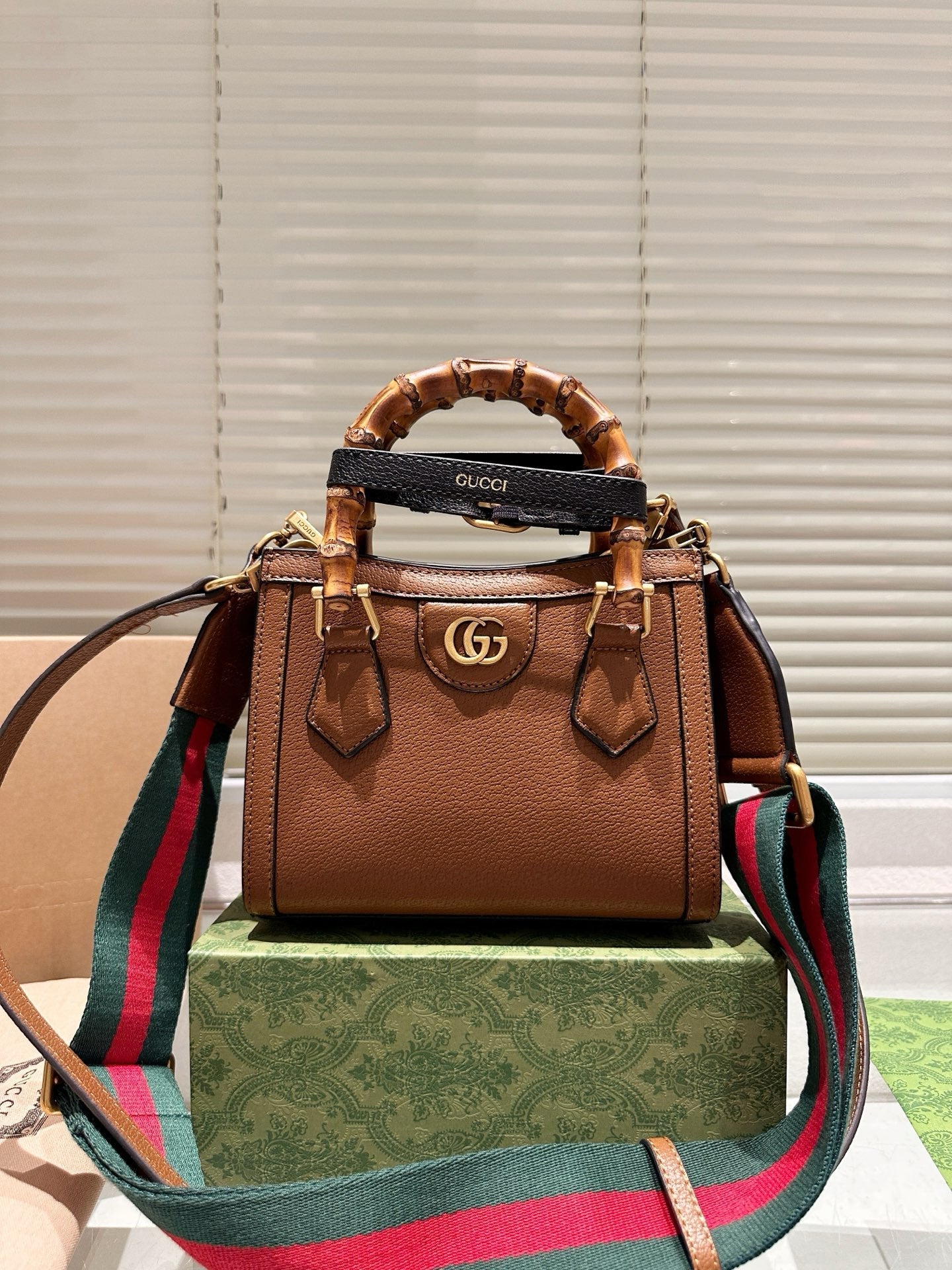 GG Mini Diana Bamboo Handbag(19*16) 1825062303
