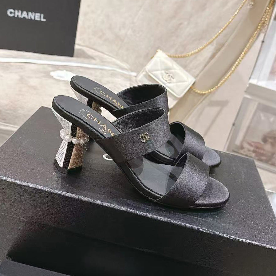 CNL Mary Jane exquisite pearl hot diamond combination high heels 1824061802