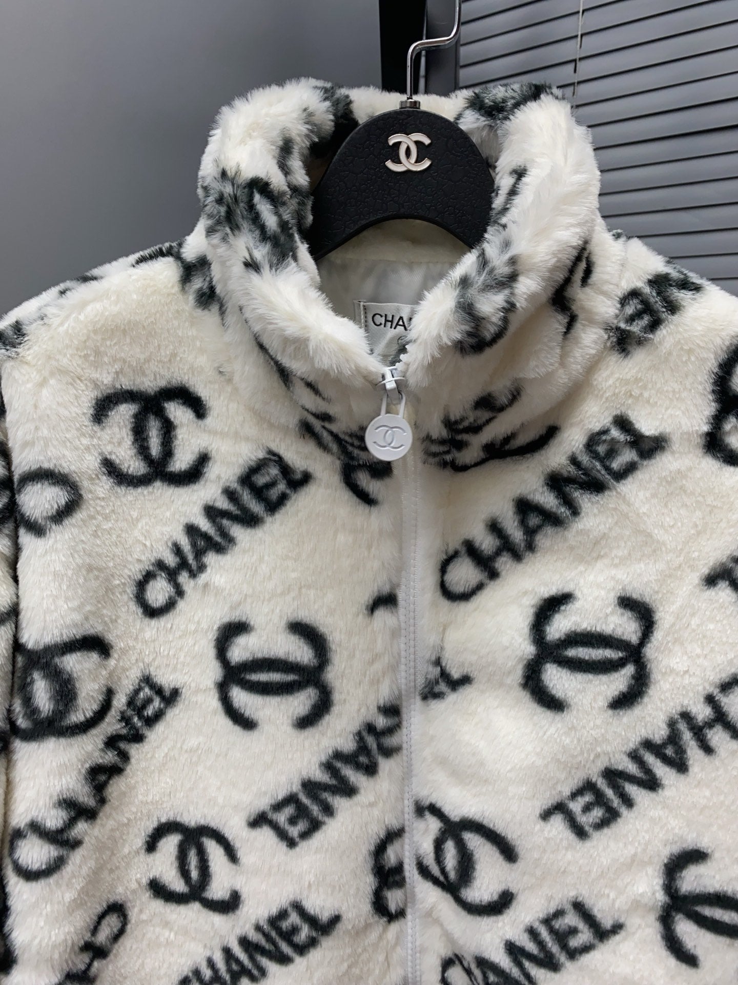 Winter furry coat XC1823091201