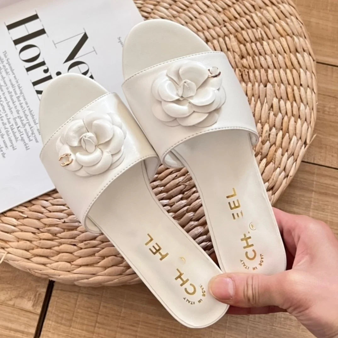 Camellia Flat Slippers Women Casual All-match Sandals 1024060310
