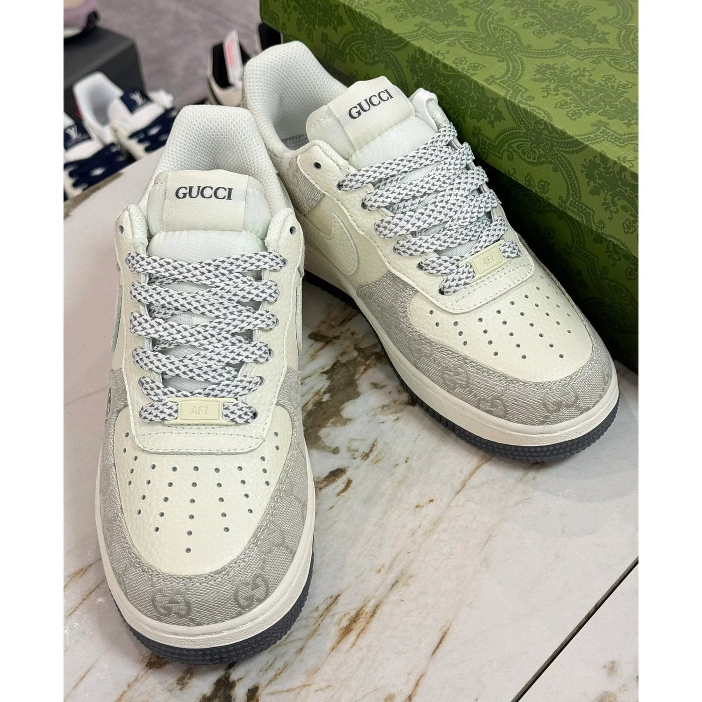 Men's and women's retro low-top casual hundred board shoes 1025030521