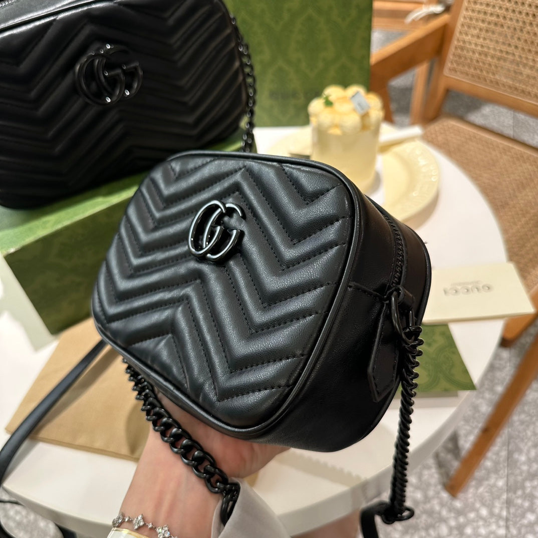 Fashion new messenger bag CWT1023081108