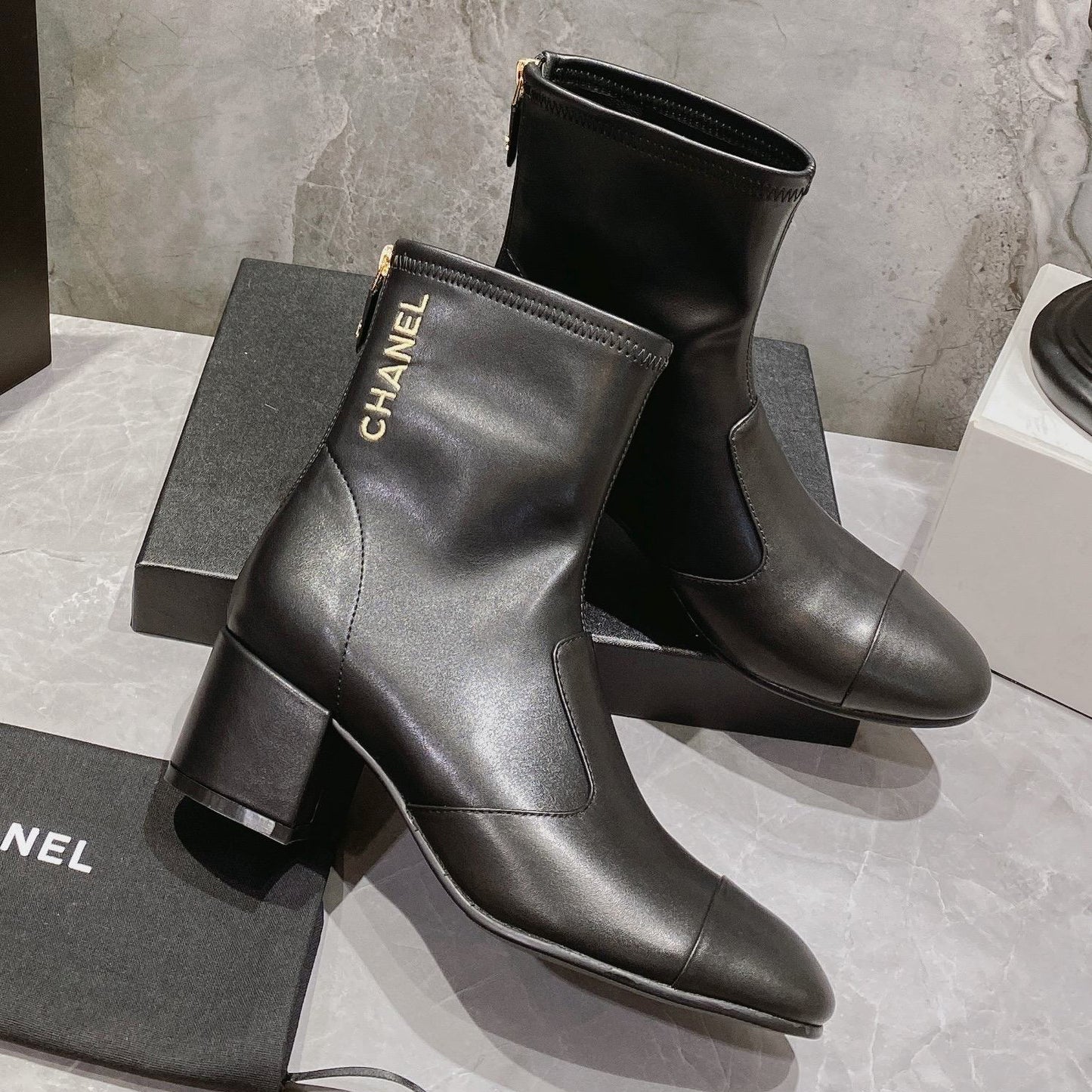 23 latest style rear zipper boots XC1823090203