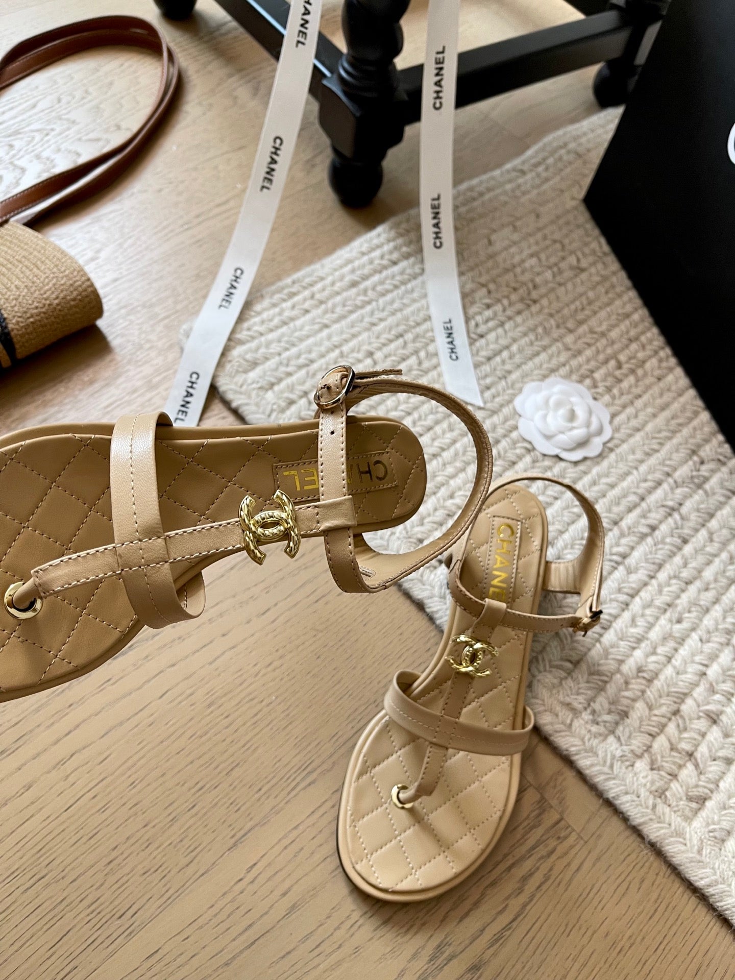 CLN Leather chunky heel sandals 1825051202