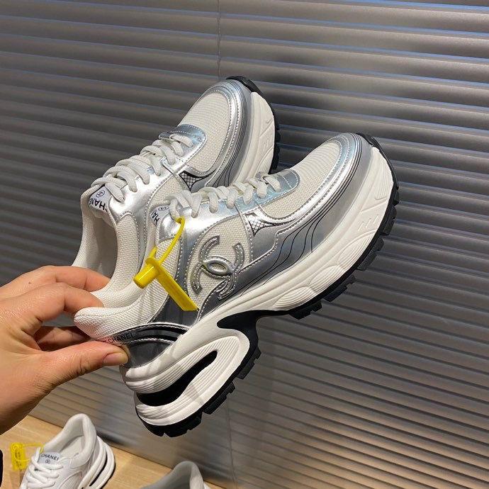 New Two-color Thin-soled Leather Casual Sneakers 1024031406