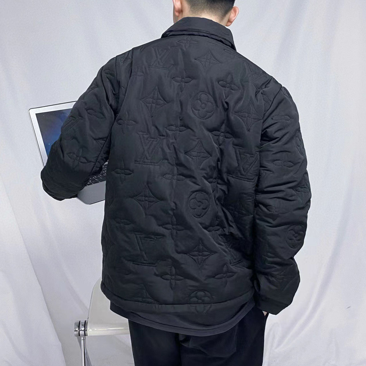 LV Lapel padded jacket 1824092901