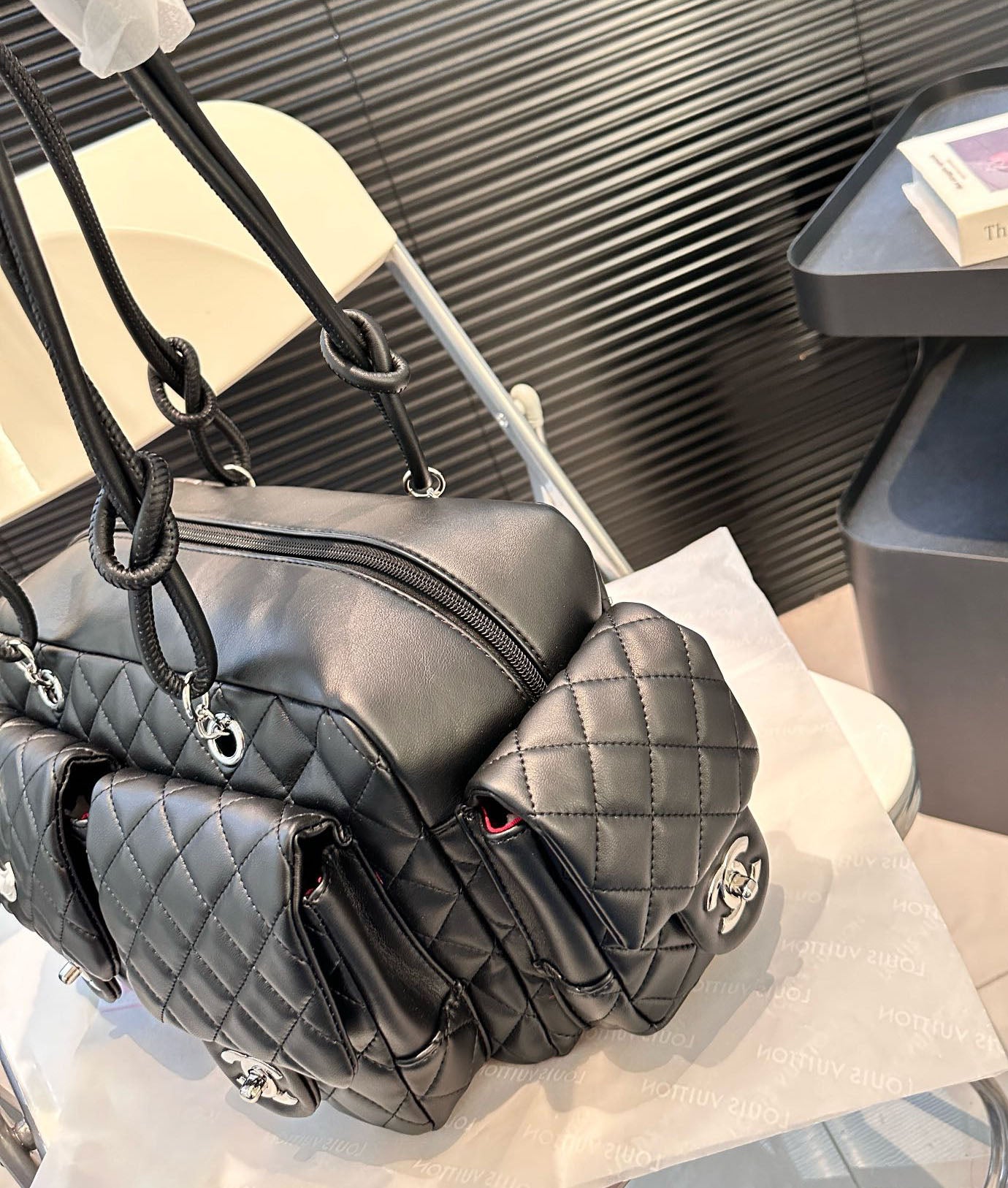 CNL canbon bag 1824082604