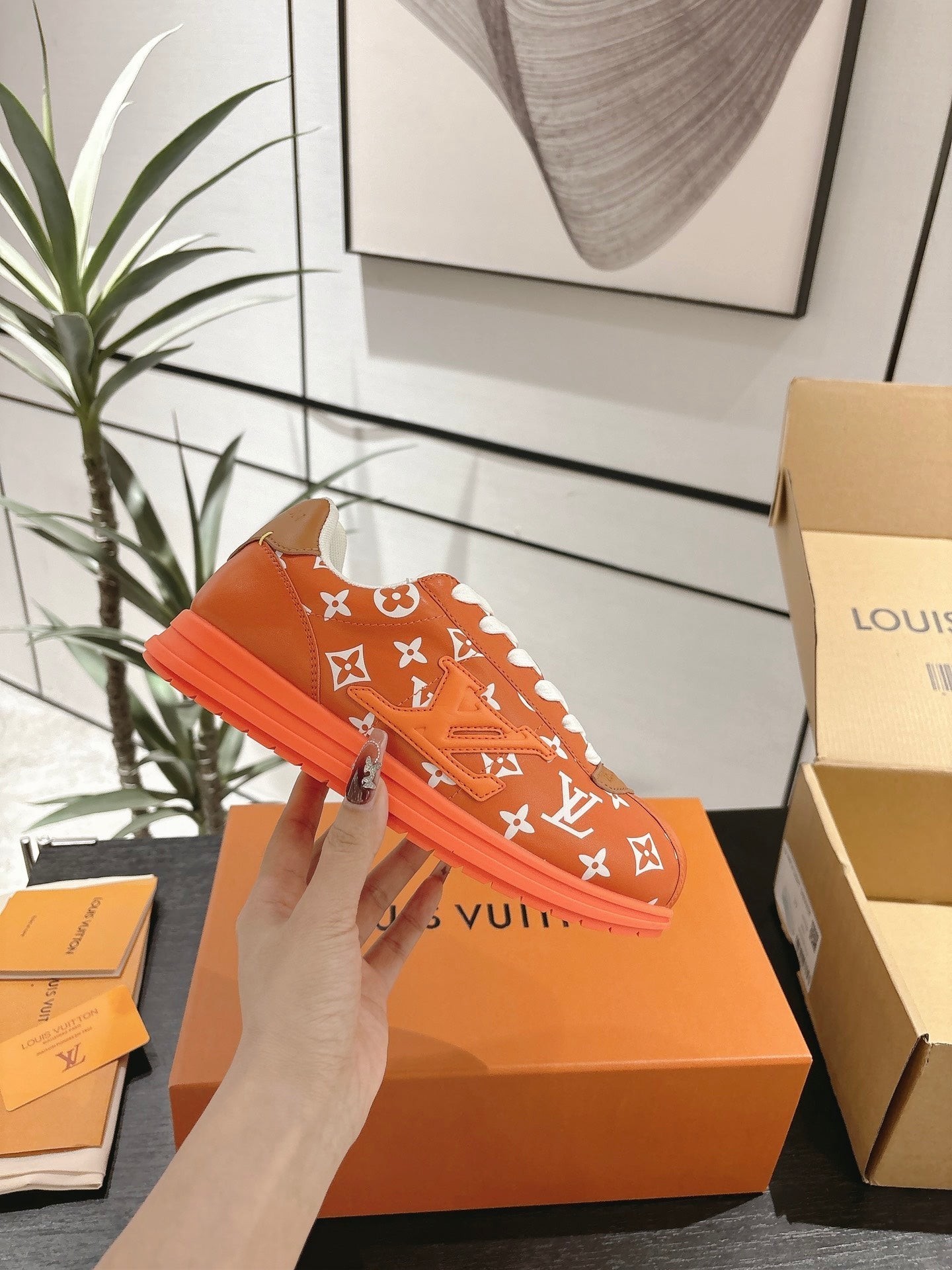 LV Sneaker 1825060605