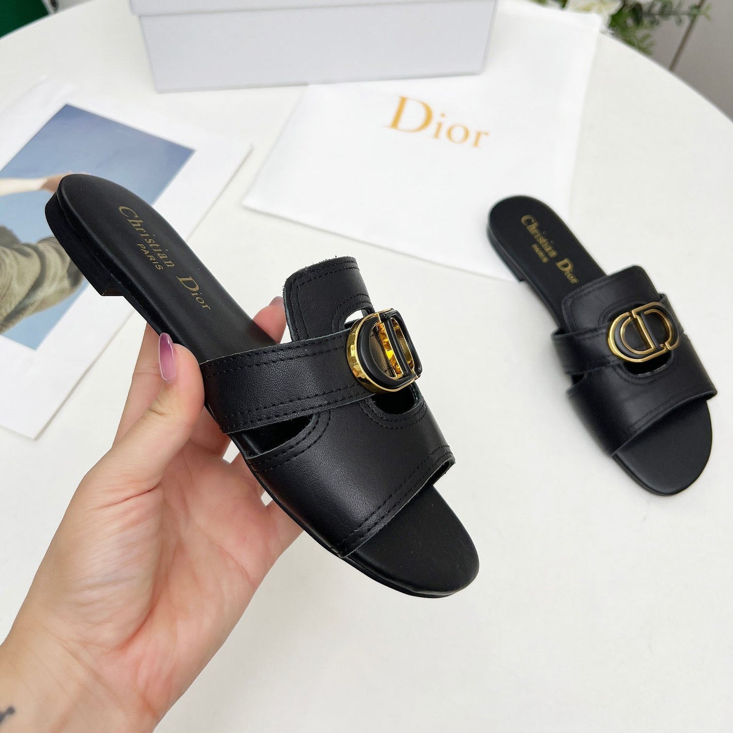 CD Slippers 1825052802