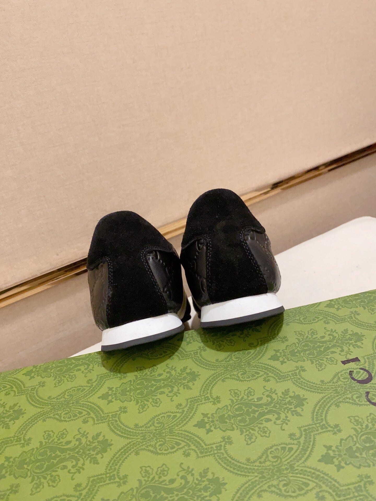 Classic letter presbyopia fashion casual sneakers PD1623071901