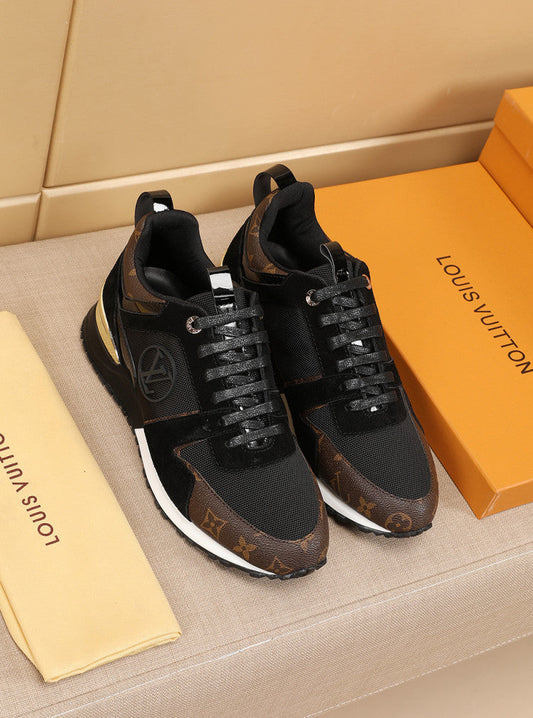 LV sneaker 1825052221
