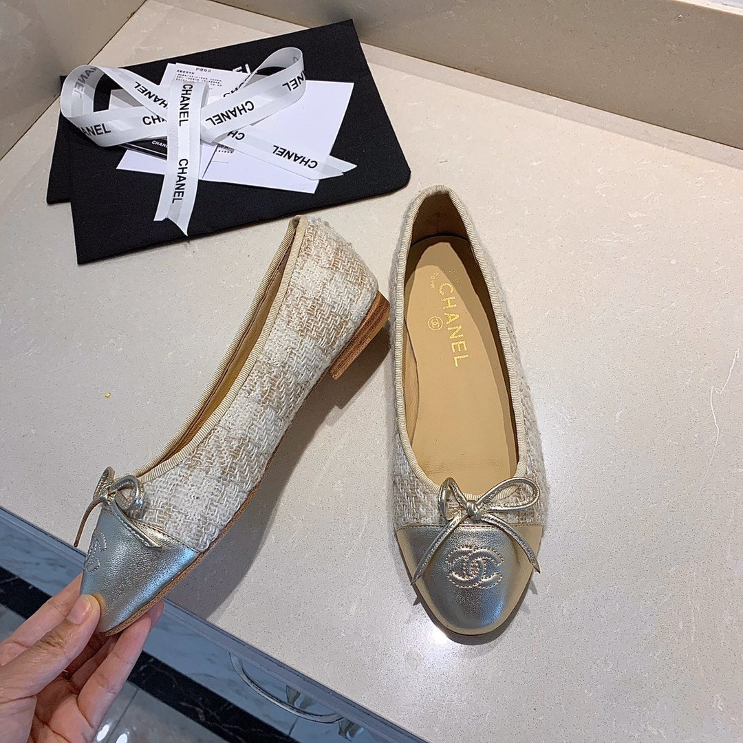 Classic comfortable flats 1824032302