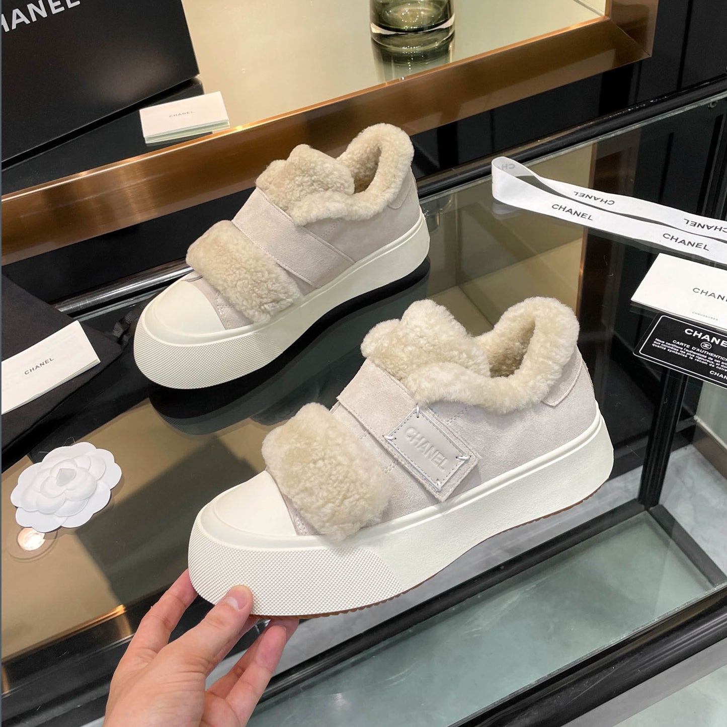 CH 24 new autumn and winter wool sneakers XC24092323