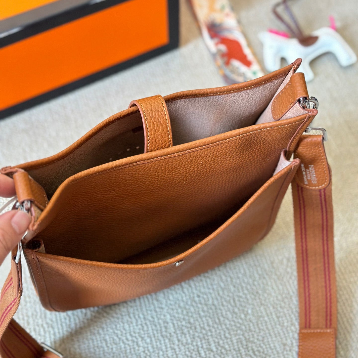 HM Evelyn Shoulder Bag 1824062401