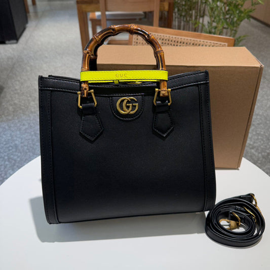 Fashion versatile handbag CWT10071335