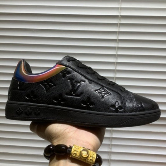 New fashion and versatile sports shoes for men and women WB1023110808