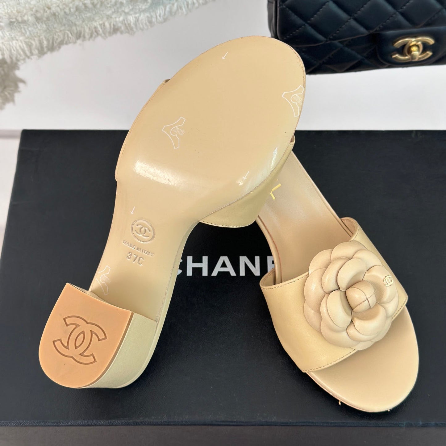 CNL Camellia block heel slippers 1824082701