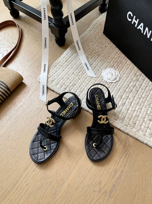 CLN Leather chunky heel sandals 1825051202