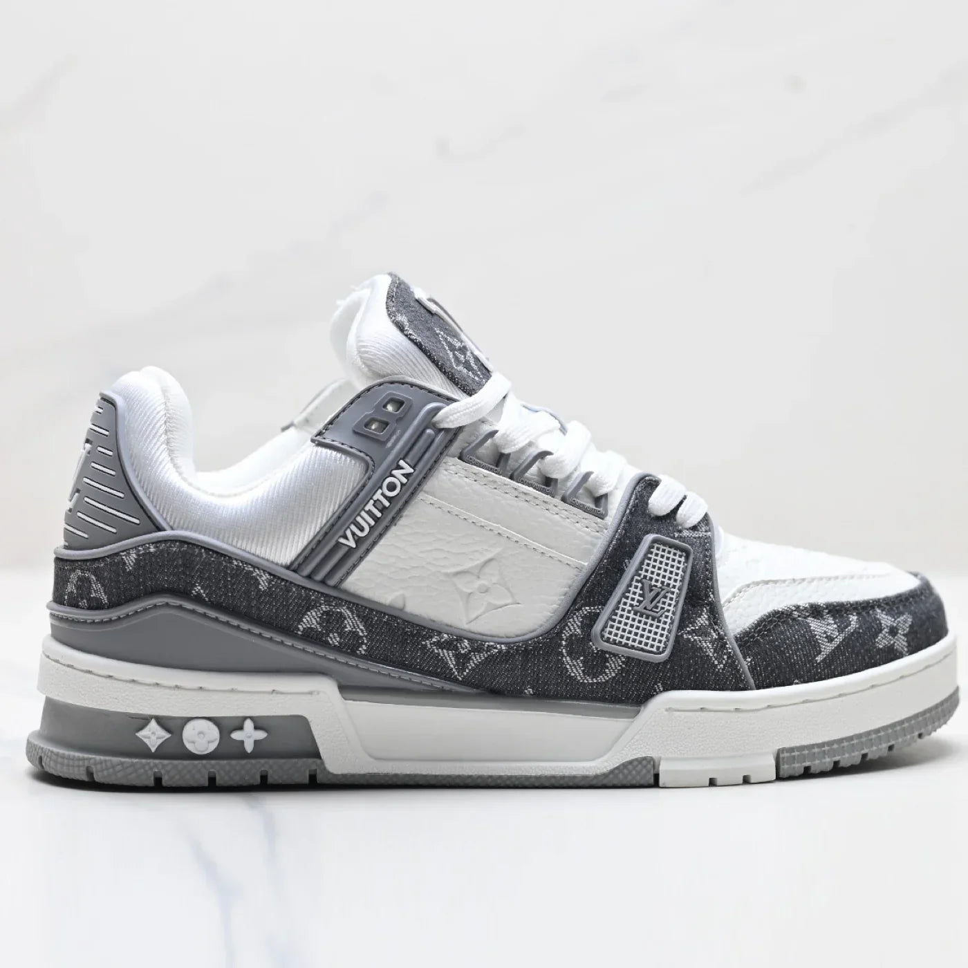 Low Top Casual Sneakers 1025011713